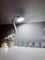 lampka-biurkowa-led-slon-jumi-wizualizacja-swiatlo-od-dolu.webp