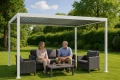 pergola-ogrodowa-tarasowa-3-x-4-m-regulowany-dach-biala-marka-jumi-wizualizacja-ogrod.webp