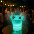 wiaderko-cooler-na-lod-5-l-swiatlo-rfb-led-kolorowe-swiatlo-bluetooth-glosnik-marka-jumi-wizualizacja-podswietlenie.webp