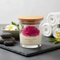 swieca-sojowa-w-szkle-130-g-piwonia-handmade-marka-jumi-wizualizacja-akcesoria.webp