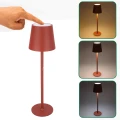 czerwona-lampka-led-dotykowa-3-tryby.webp