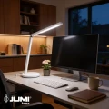 lampka-biurkowa-led-biala-monitor-biurko-komputer-praca-domowe-biuro.webp