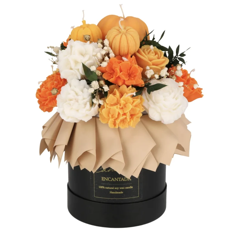 swieca-sojowa-jesienny-flowerbox-dynia-czarne-pudelko.webp