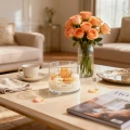 swieca-sojowa-w-szkle-jesienne-kwiaty-salon.webp