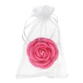 rozowa-swieca-roza-woreczek-organza.webp