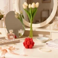 swieca-tulipany-czerwona-dekoracyjna.webp
