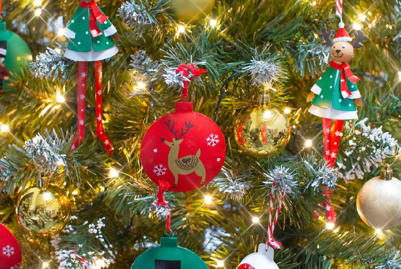 bombki choinkowe zestaw zawieszony na choince różne kształty sklep Jumi