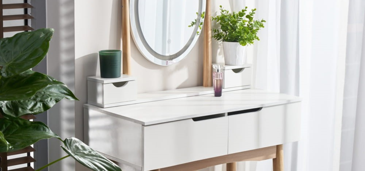 toaletki do makijażu i pielęgnacji