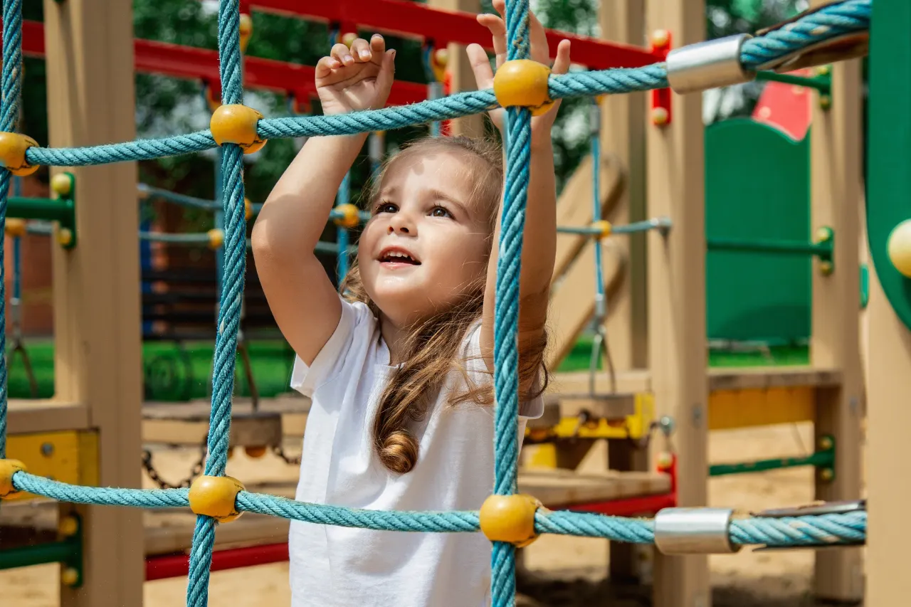 Pomysł na prezent na Dzień Dziecka – ręcznie robione i gotowe propozycje | Jumi.pl